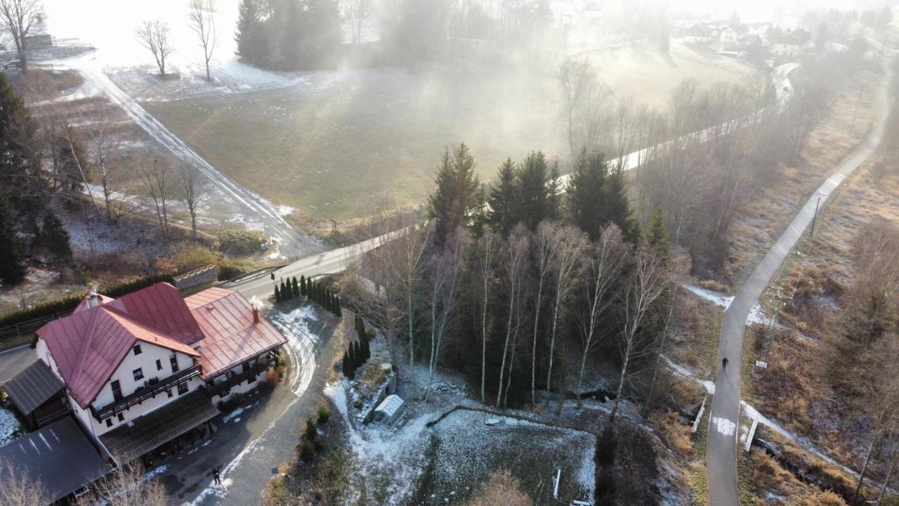 Pension Aura Spicak, Nektere Pokoje Se Saunou Železná Ruda Exteriör bild